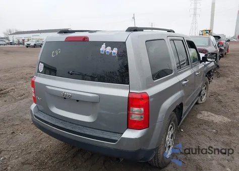 2016 Jeep Patriot Sport z USA, uszkodzony, nr VIN 1C4NJRBB8GD685888